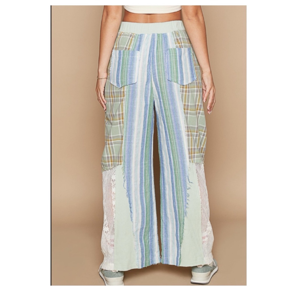 $40 start  167 LAST PAIR💜💜POL patterned plaid lace pants - Picture 2 of 5